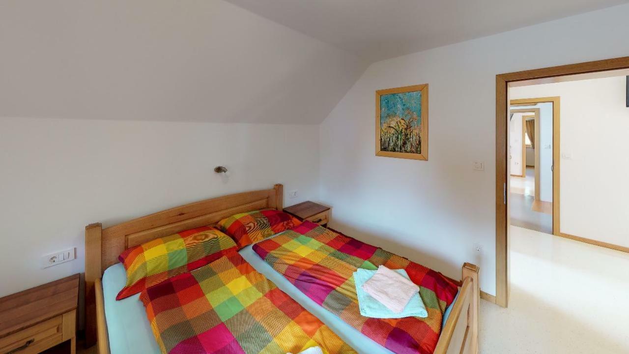Apartmaji Pri Marodnu Bohinj Eksteriør billede